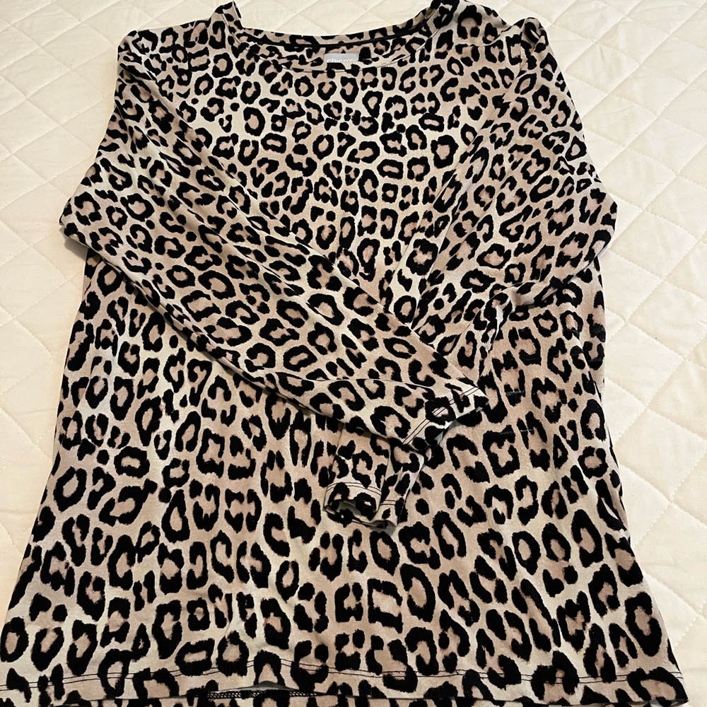 Chicos Leopard Print Long Sleeve Top